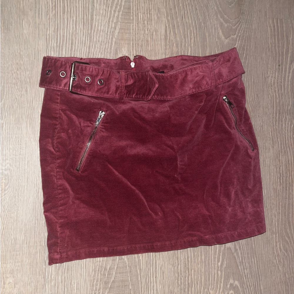 Women’s forever 21 skirt